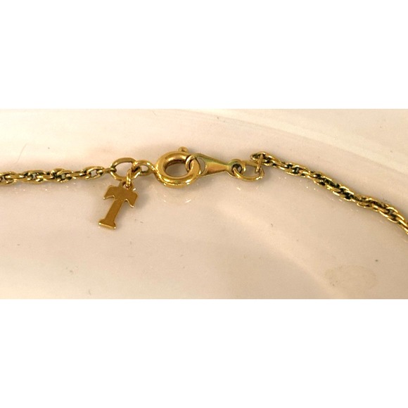 CROWN Trifari Signed VINTAGE small knot Necklace, great gift‎ idea for her - Picture 9 of 9